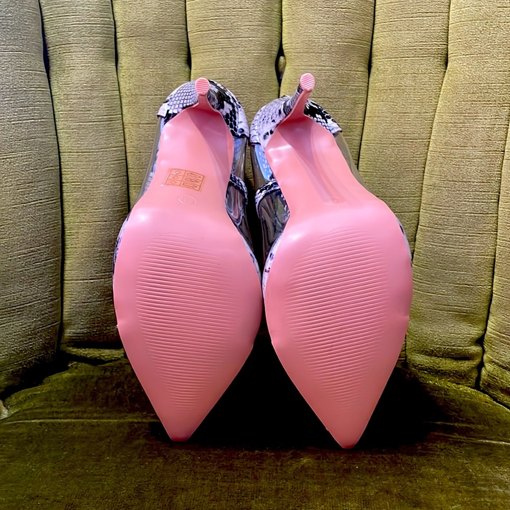 Brand new never worn Pretty Little Thing snake print heels - Picture 4 of 5